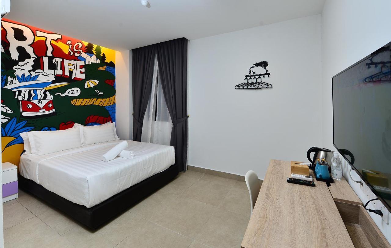 Smile Hotel Shah Alam Seksyen 9 Экстерьер фото